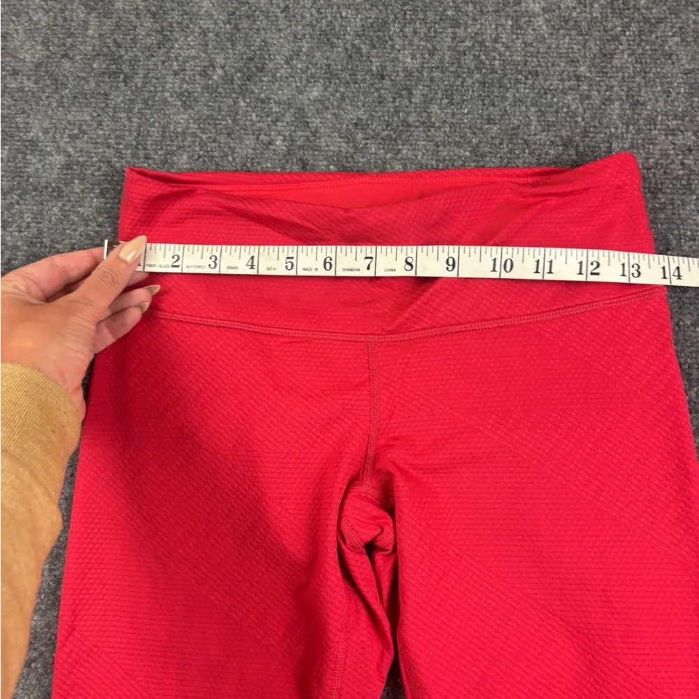 PRANA Women’s Capri Leggings Watermelon colored textured material size: Small - Picture 4 of 6